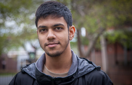 1/2000 sec at f / 4.0