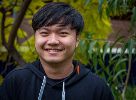 1/100 sec at f / 4.0